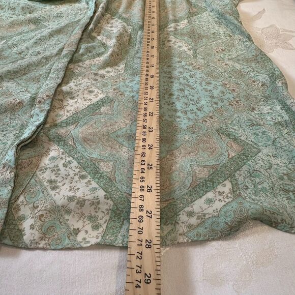 Rose + Olive Top Womens  1X Green Paisley Chiffon Short Sleeve Boho - Picture 5 of 11